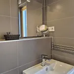 308 Modernes Tiny House Mit Naturblick